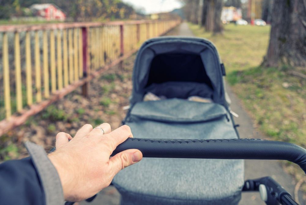 Is a Bumpy Stroller Ride Dangerous For Babies